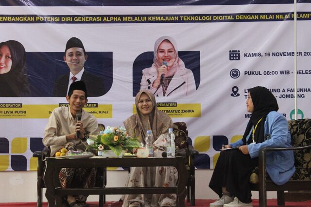 Hadiri Seminar Nasional Di Unhasy Gus Rifqil Muslim Suyut, Beri Arahan Dalam Pengembangan Teknologi Pada Generasi Muda